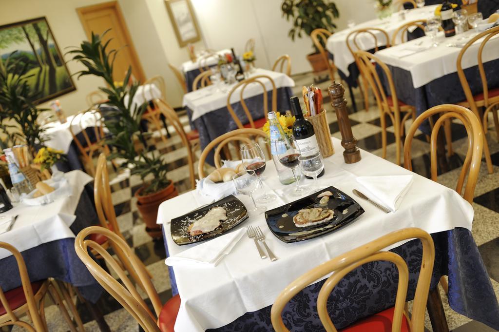 Hotel Bertusi Porretta Terme Luaran gambar