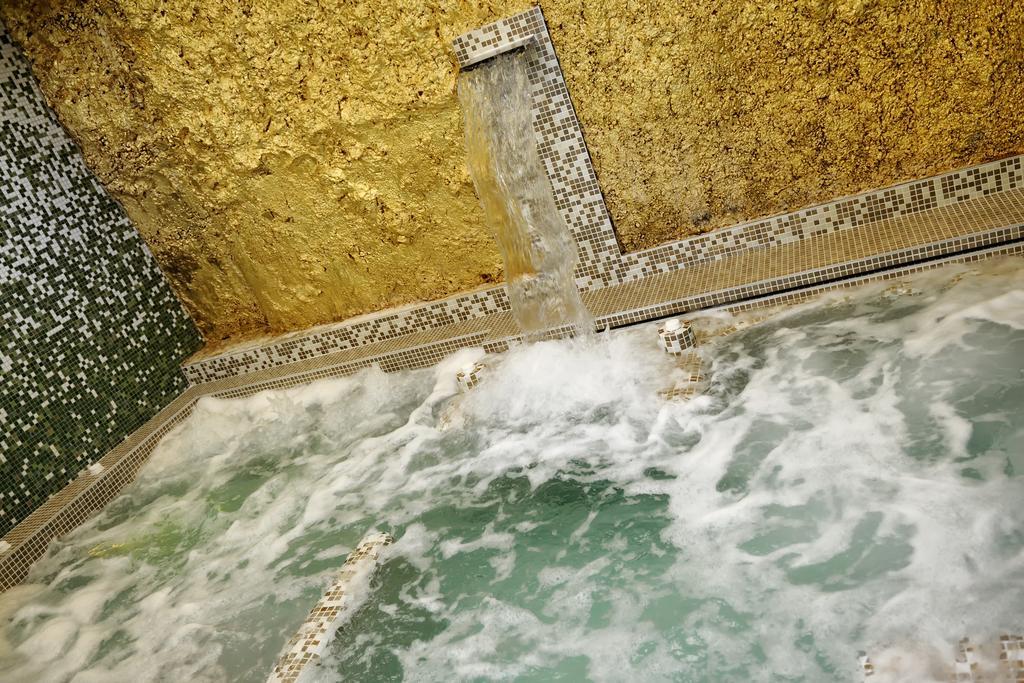 Hotel Bertusi Porretta Terme Luaran gambar